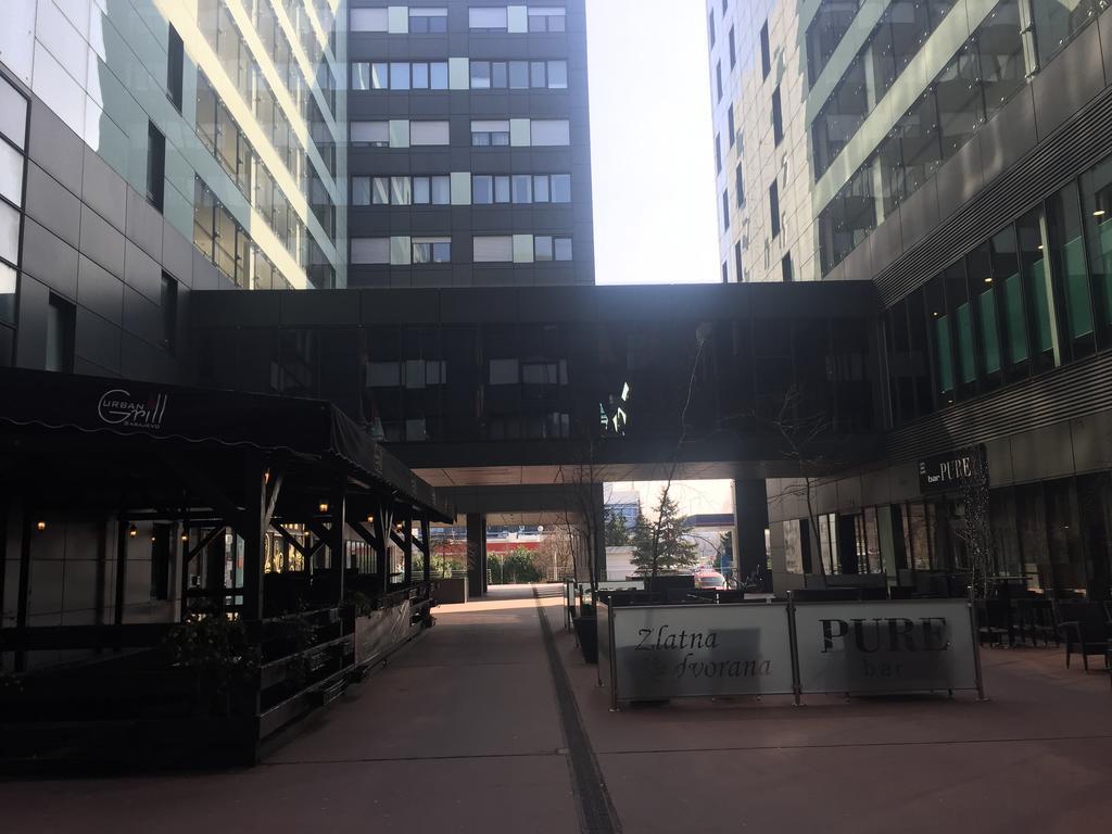 Apartment Nova Galerija I Sara -parking In Garage Zagreb